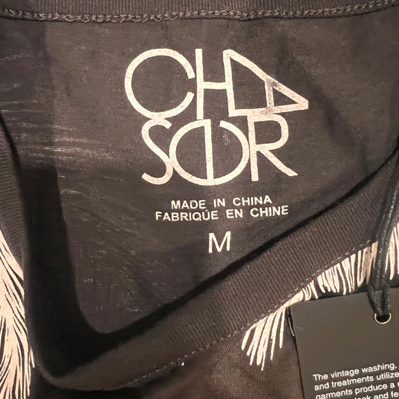 CHASOR | black and white feather tank - Picture 4 of 4